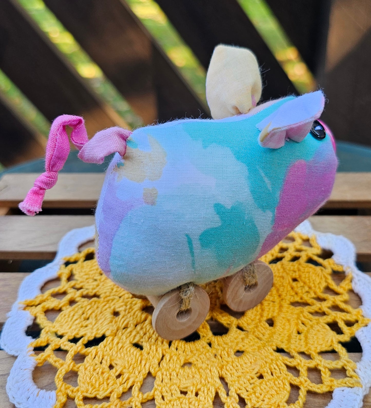 Multicolor Piggy Spoolie