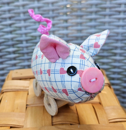 Hearts Piggy Spoolie