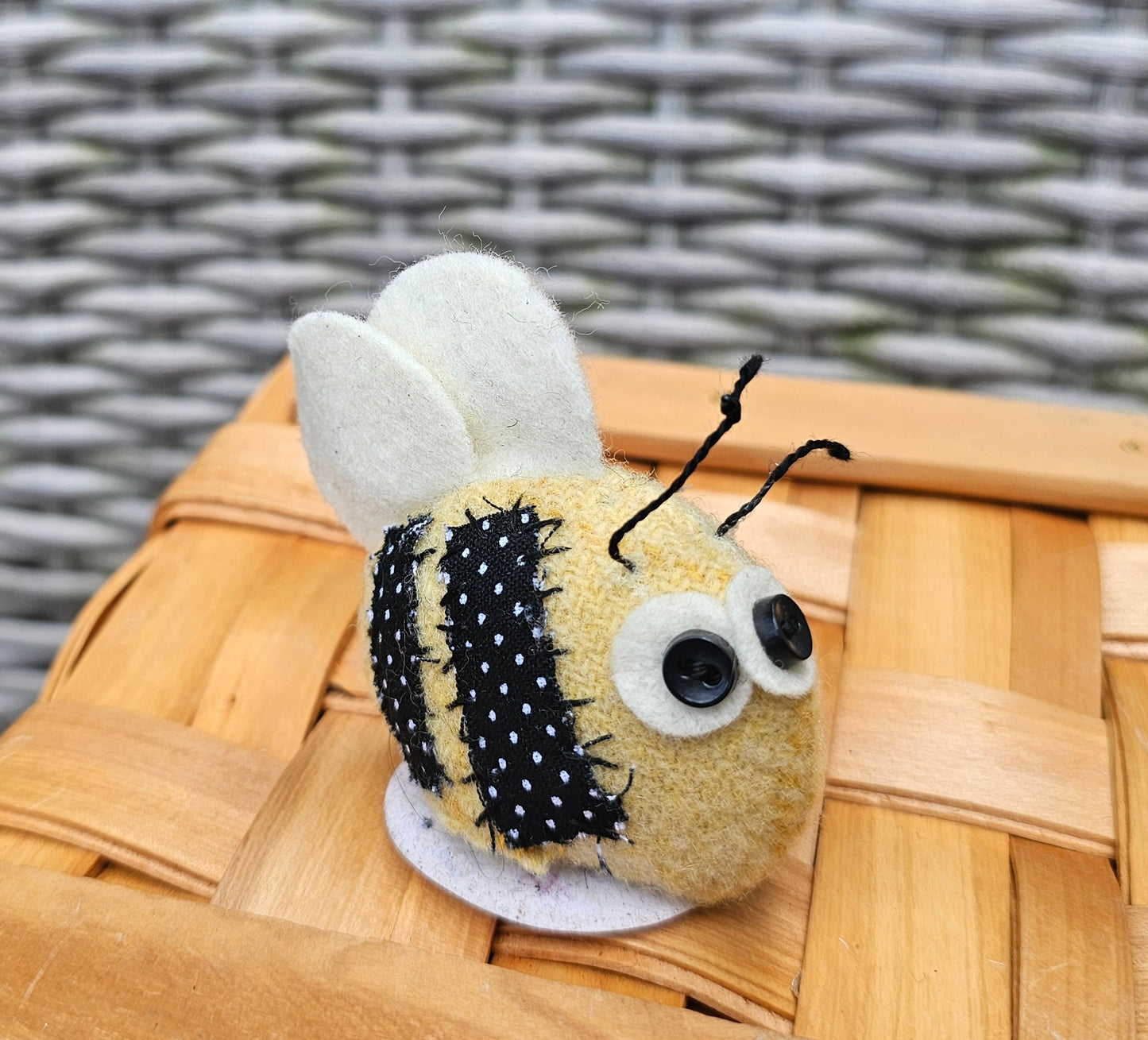 Wool Bumblebee