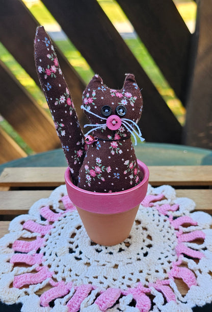 Brown Floral Kitty in a Cup