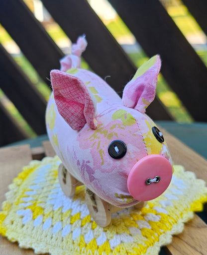 Floral Piggy Spoolie